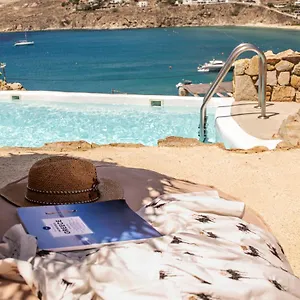 Salty 4*, Kalo Livadi Greece